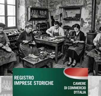 Foto d'epoca in bianco e nero di un'officina di calzolai artigiani al lavoro. In basso, un banner verde e rosso riporta il testo: 'REGISTRO IMPRESE STORICE - CAMERE DI COMMERCIO D'ITALIA'.